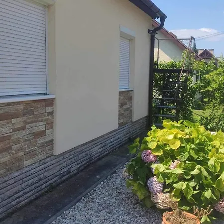 Vakantiehuis Hazafi Nyaralo *