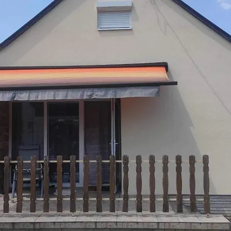 Tatil Evi Hazafi Nyaralo *