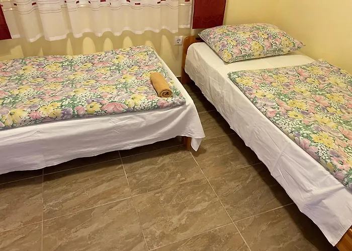 Hazafi Nyaralo Semesterbostad